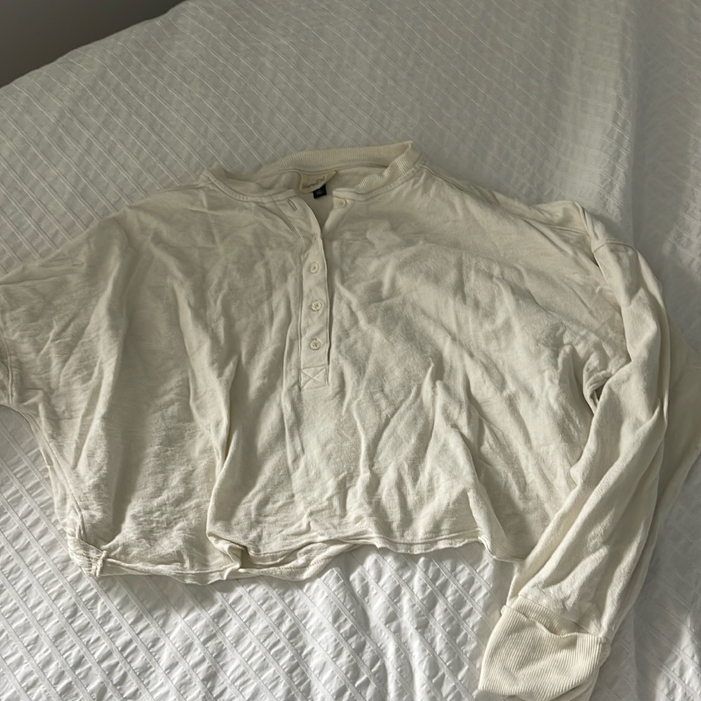 Cream long sleeve sweater shirt